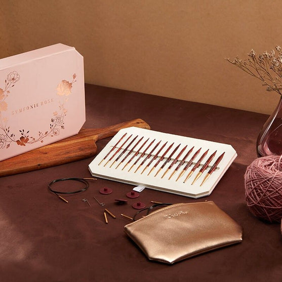 

Symfonie Rose - Ensemble d’aiguilles circulaires interchangeables - KnitPro
4