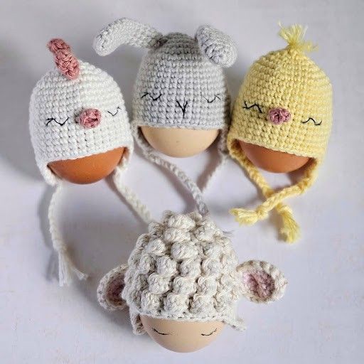 

Bonnets d'Œuf Douillets - Décoration de Pâques
1