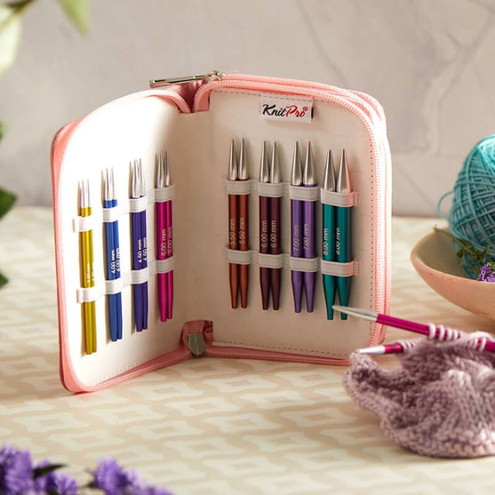 

Zing Deluxe - Kit d'Aiguilles Circulaires Interchangeables Courtes - KnitPro
3